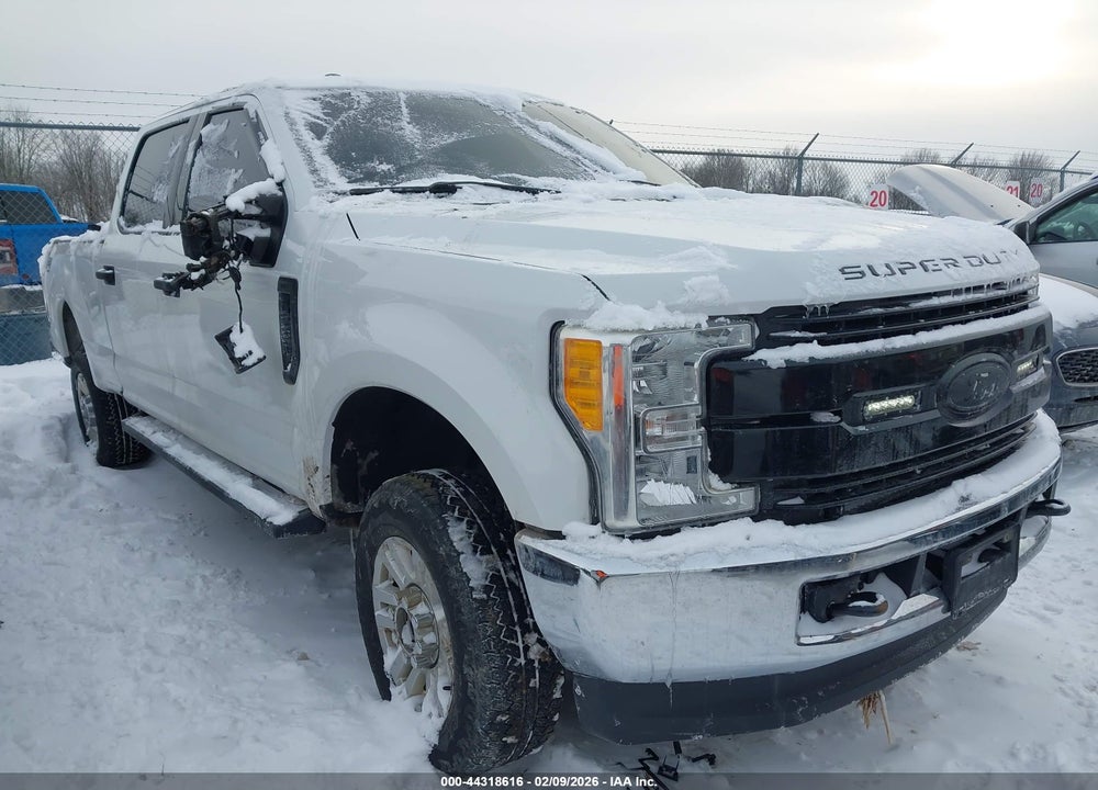 2017 FORD F-250 XLT VIN: 1FT7W2B63HEC68503
