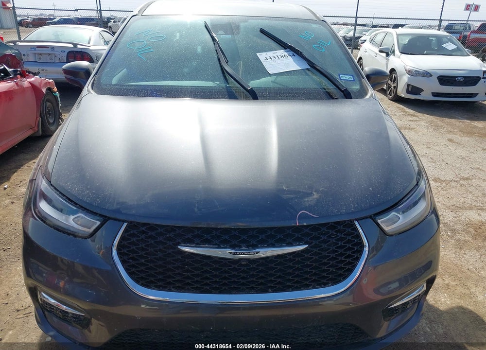 2022 CHRYSLER PACIFICA HYBRID TOURING L VIN: 2C4RC1L72NR118934