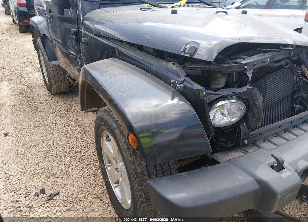 2012 JEEP WRANGLER SAHARA VIN: 1C4AJWBG5CL222048