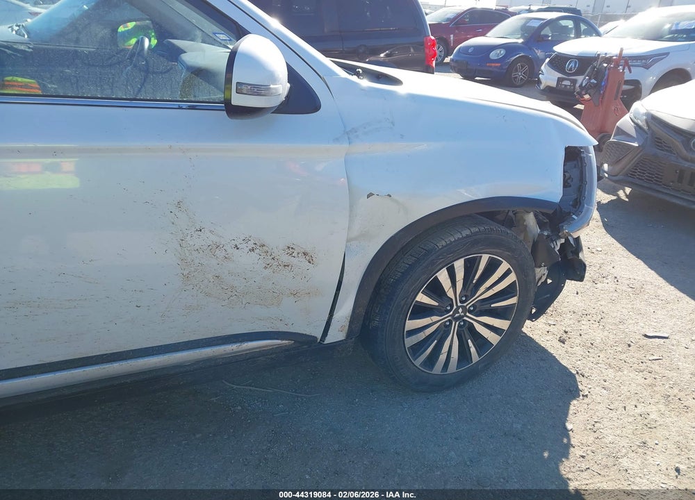 2020 MITSUBISHI OUTLANDER SEL 2.4 S-AWC VIN: JA4AZ3A39LZ021072