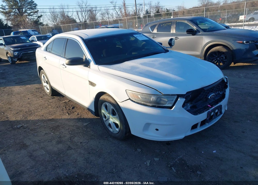2014 FORD POLICE INTERCEPTOR VIN: 1FAHP2L84EG124384