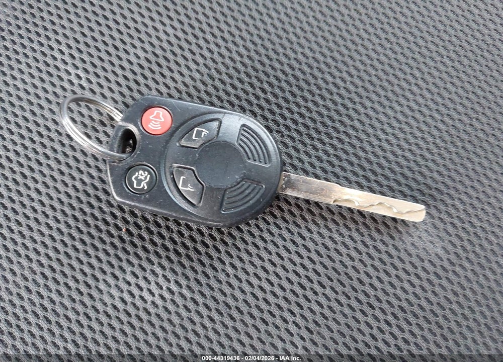 2014 FORD FOCUS SE VIN: 1FADP3K22EL202329