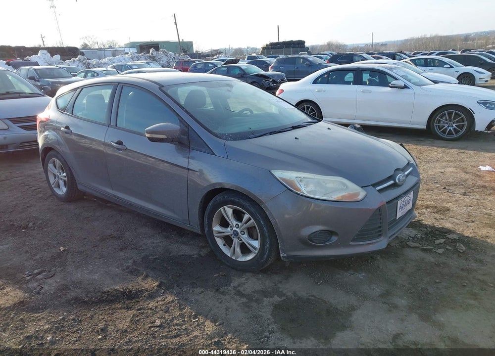 2014 FORD FOCUS SE VIN: 1FADP3K22EL202329