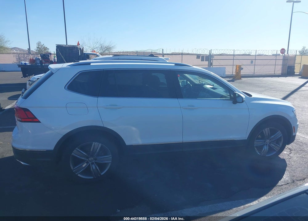 2018 VOLKSWAGEN TIGUAN 2.0T SEL PREMIUM VIN: 3VV5B7AX9JM004309