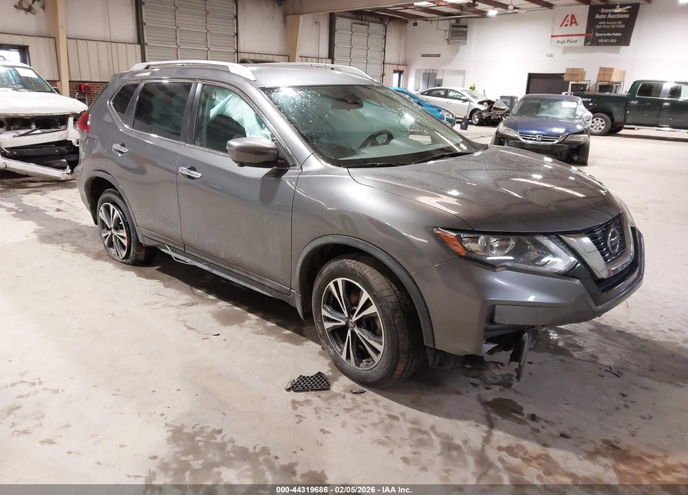 2019 NISSAN ROGUE SV VIN: JN8AT2MV4KW398914