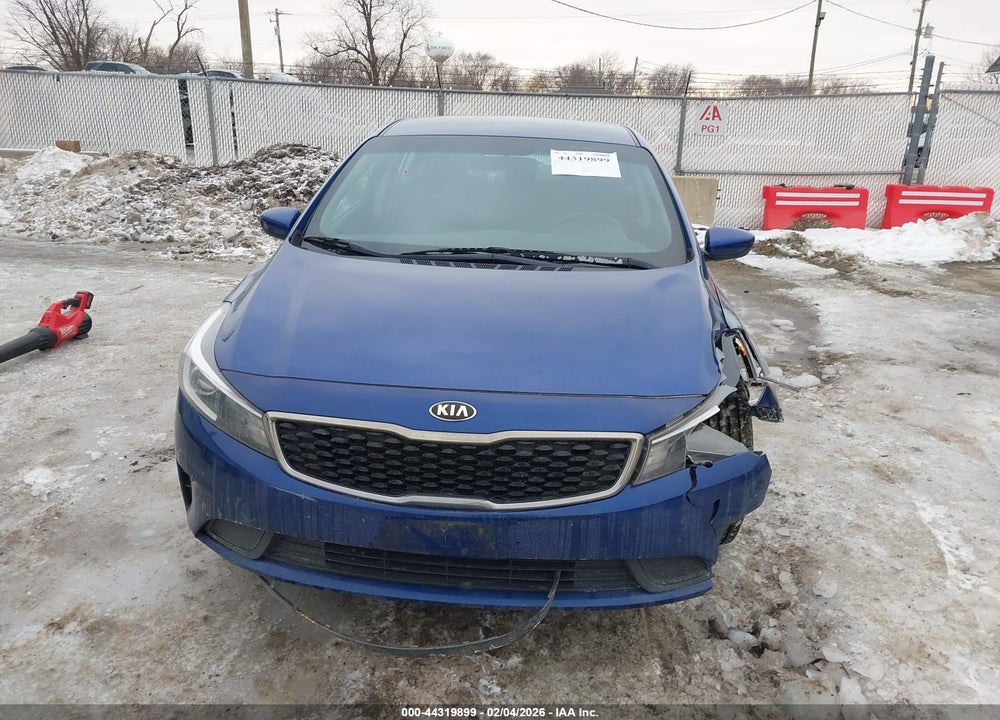 2017 KIA FORTE LX VIN: 3KPFK4A74HE013506