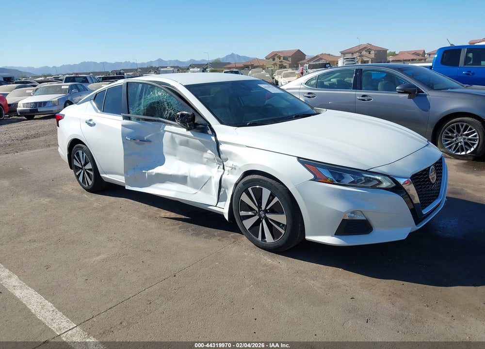 2022 NISSAN ALTIMA SV FWD VIN: 1N4BL4DV8NN353809