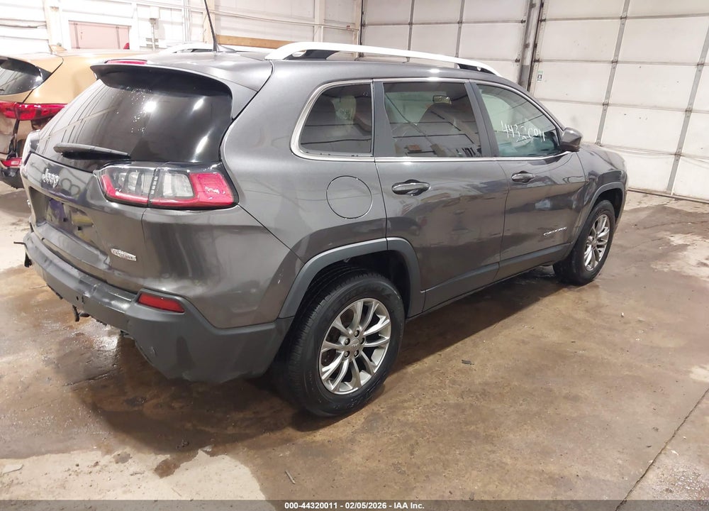2019 JEEP CHEROKEE LATITUDE PLUS 4X4 VIN: 1C4PJMLBXKD352613