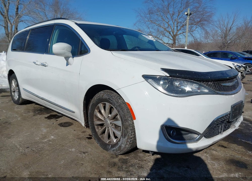 2017 CHRYSLER PACIFICA TOURING-L VIN: 2C4RC1BG3HR660470
