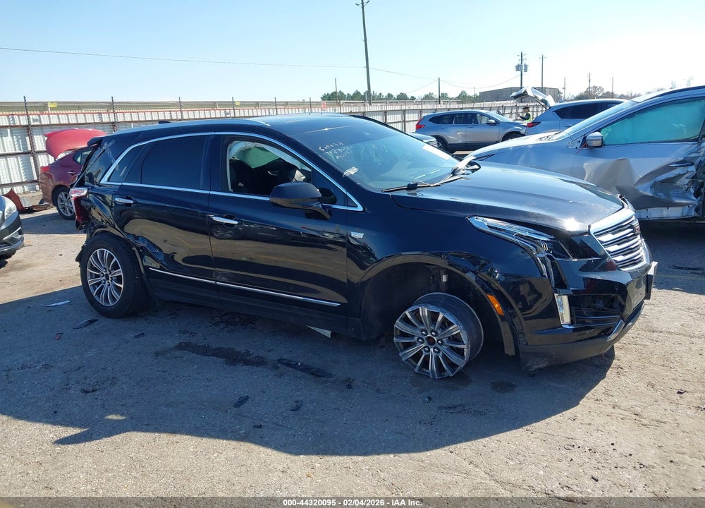 2017 CADILLAC XT5 LUXURY VIN: 1GYKNDRS4HZ261767