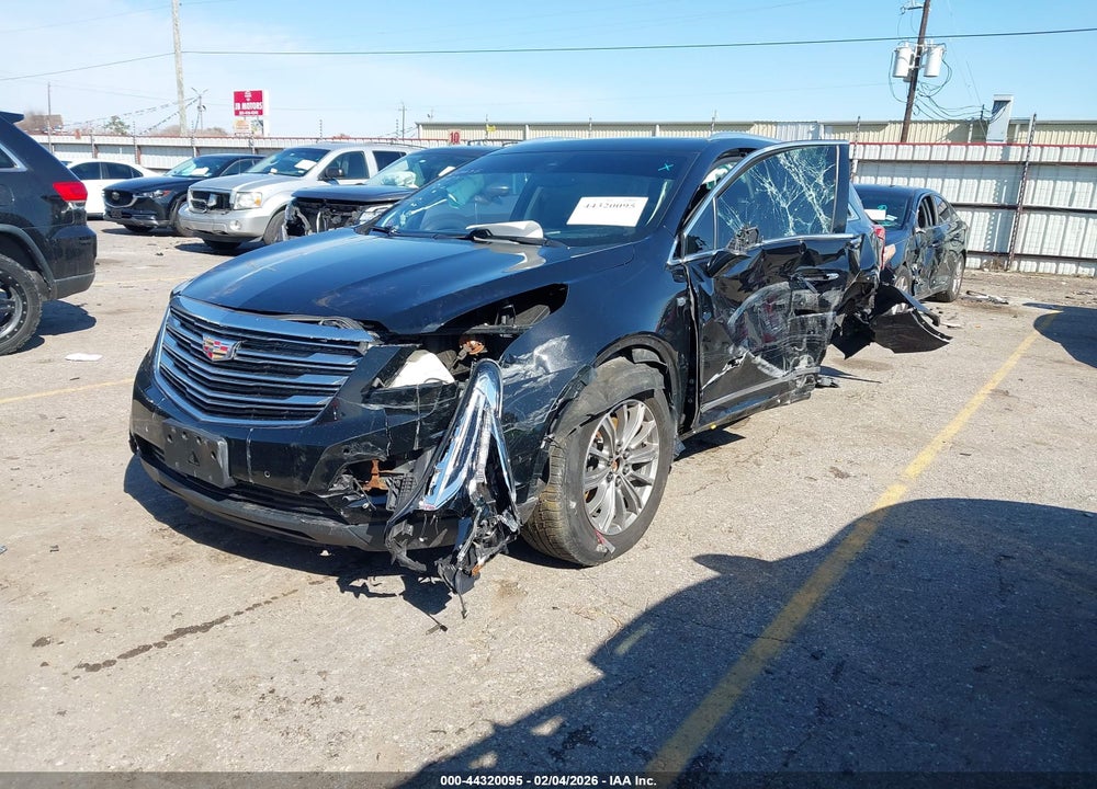 2017 CADILLAC XT5 LUXURY VIN: 1GYKNDRS4HZ261767