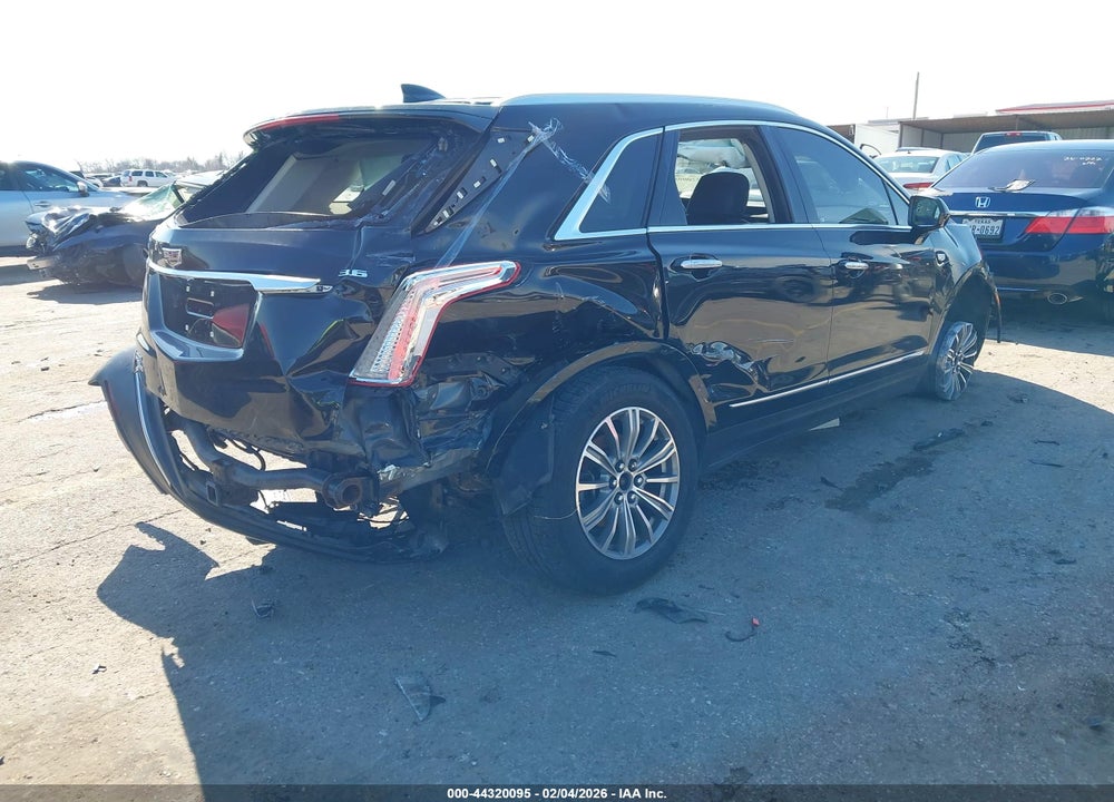 2017 CADILLAC XT5 LUXURY VIN: 1GYKNDRS4HZ261767
