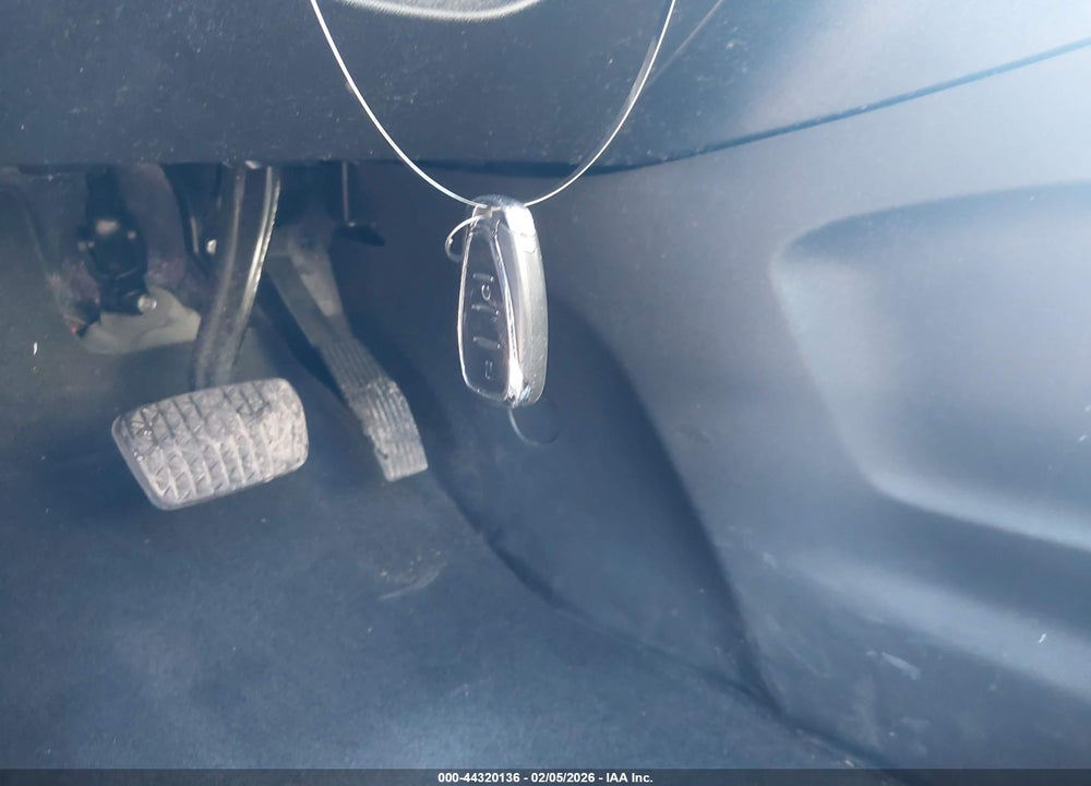 2019 CHEVROLET EQUINOX LS VIN: 3GNAXHEV3KS578874