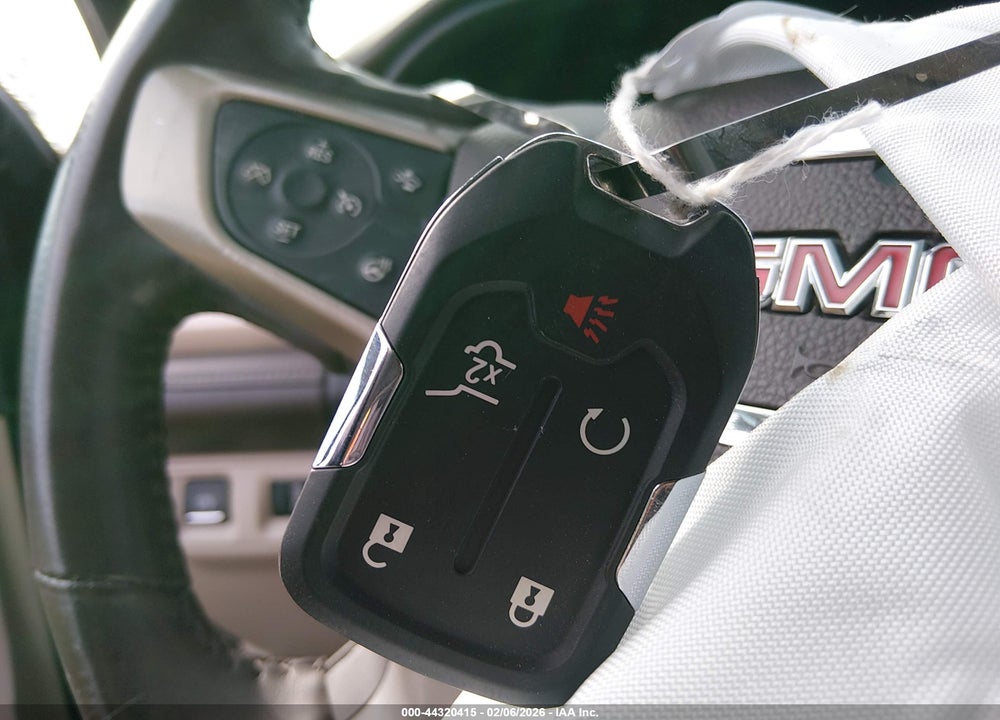 2017 GMC ACADIA DENALI VIN: 1GKKNPLS0HZ176915