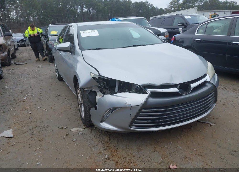 2015 TOYOTA CAMRY LE VIN: 4T4BF1FK1FR500841