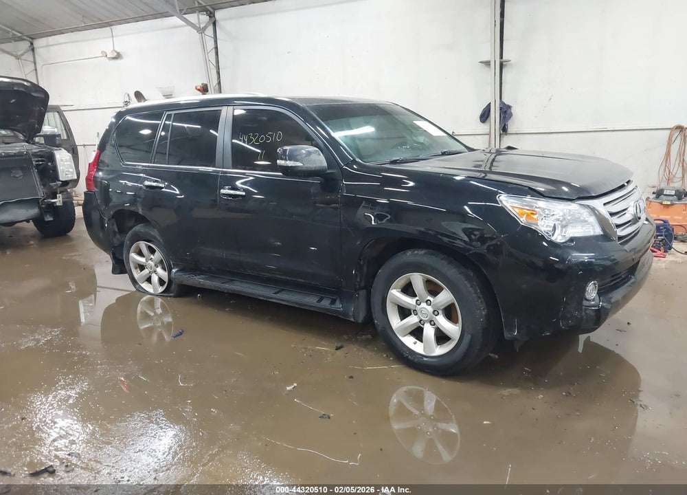 2011 LEXUS GX 460 VIN: JTJBM7FX4B5023780
