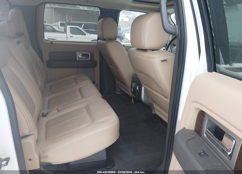 2014 FORD F-150 LARIAT VIN: 1FTFW1ET0EKE14327
