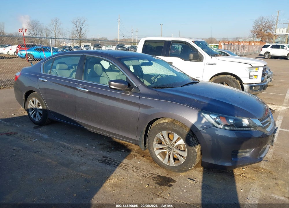 2015 HONDA ACCORD LX VIN: 1HGCR2F30FA108039