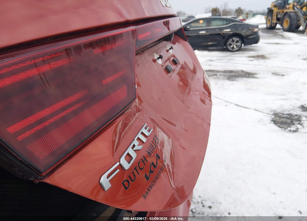 2023 KIA FORTE GT-LINE VIN: 3KPF54ADXPE588415