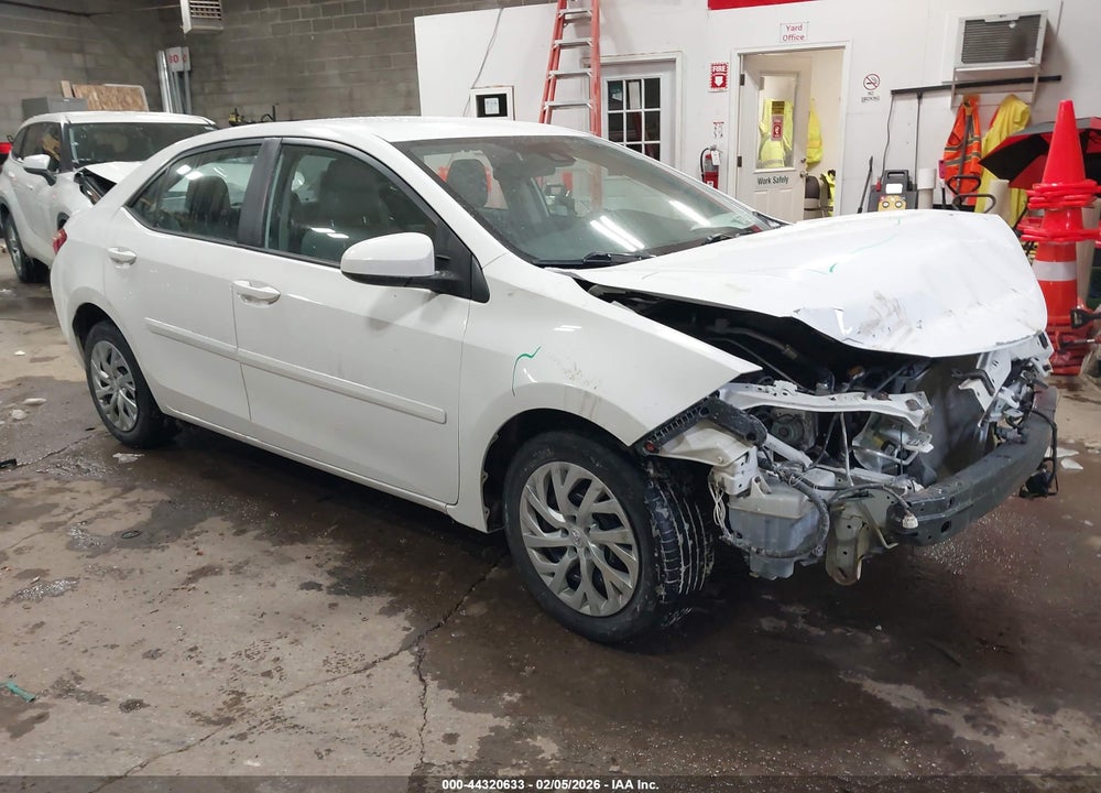 2017 TOYOTA COROLLA LE VIN: 2T1BURHE2HC781560