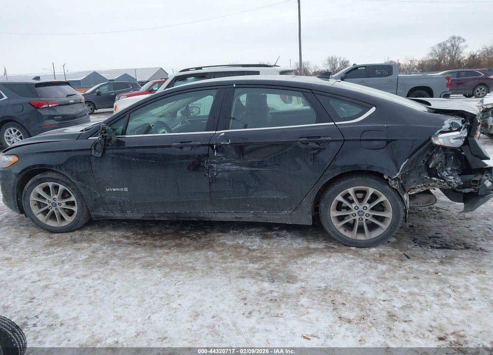 2019 FORD FUSION HYBRID SE VIN: 3FA6P0LU8KR166800