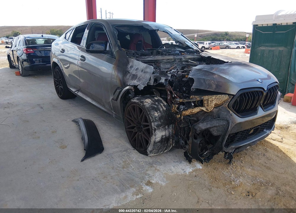 2021 BMW X6 M VIN: 5YMCY0C04M9H09432