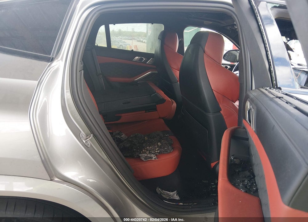 2021 BMW X6 M VIN: 5YMCY0C04M9H09432