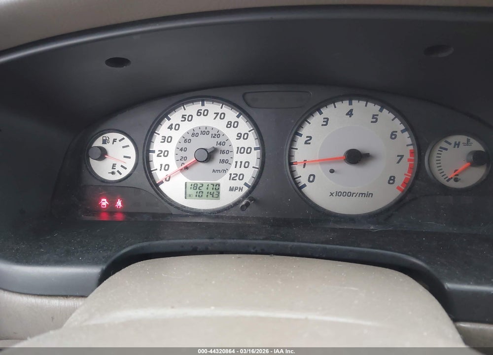 2001 NISSAN PATHFINDER SE VIN: JN8DR09Y91W613026