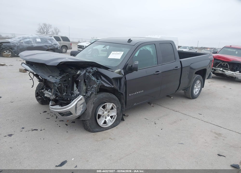 2014 CHEVROLET SILVERADO 1500 1LT VIN: 1GCVKREC0EZ252325