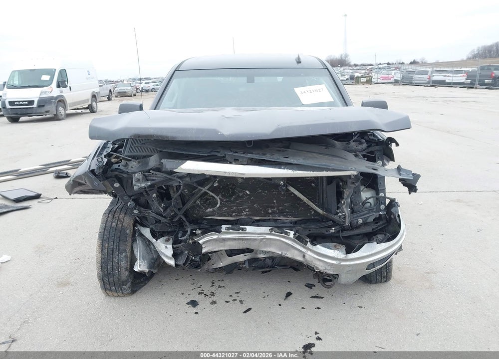 2014 CHEVROLET SILVERADO 1500 1LT VIN: 1GCVKREC0EZ252325