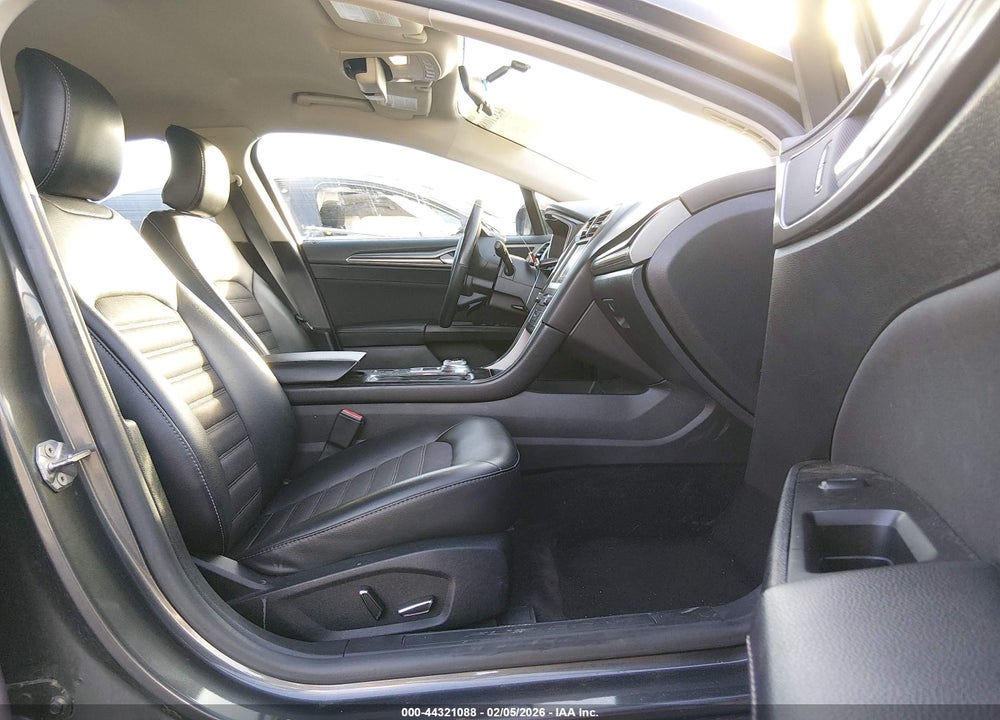 2017 FORD FUSION SE VIN: 3FA6P0HD0HR312947
