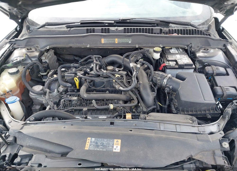 2018 FORD FUSION SE VIN: 3FA6P0HDXJR211002