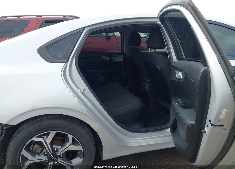 2019 KIA FORTE VIN: 3KPF24AD3KE115344