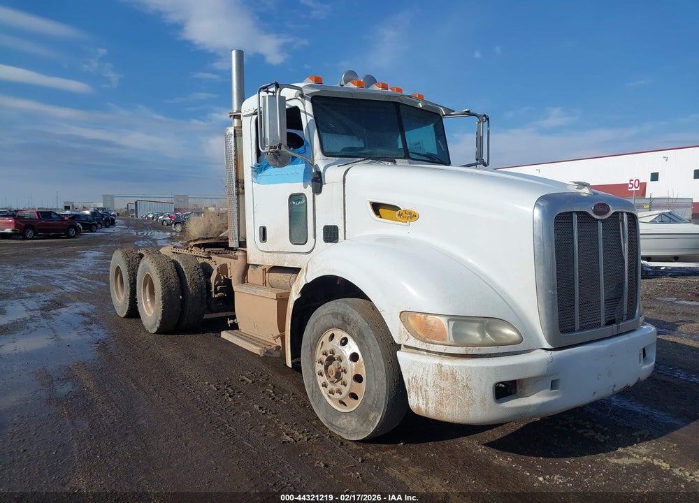 2008 PETERBILT 386 VIN: 1XPHD40X38D746926