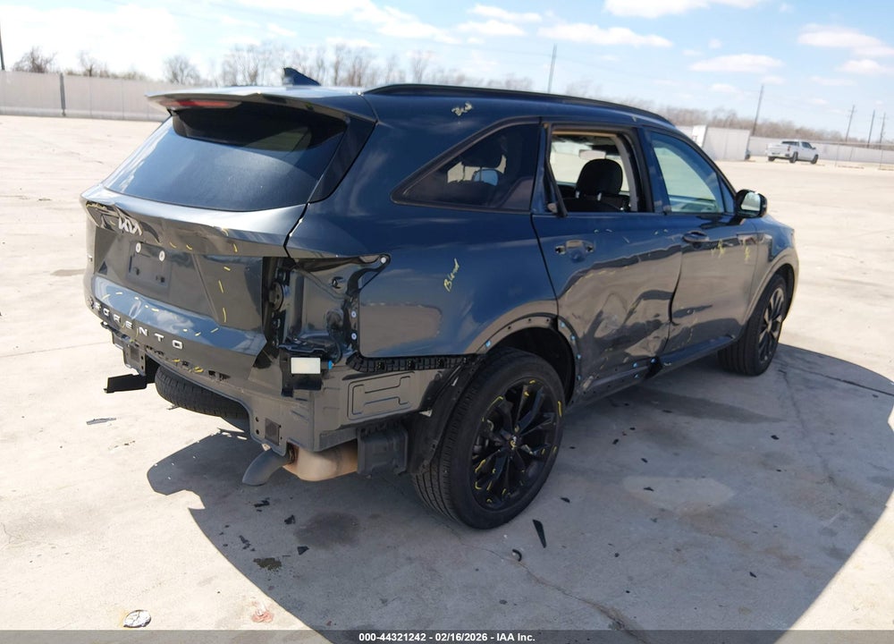 2022 KIA SORENTO SX VIN: 5XYRKDLF9NG131356