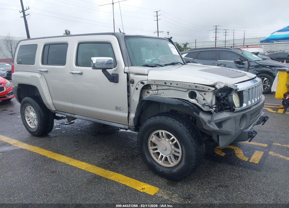 2007 HUMMER H3 SUV VIN: 5GTDN13E478154151