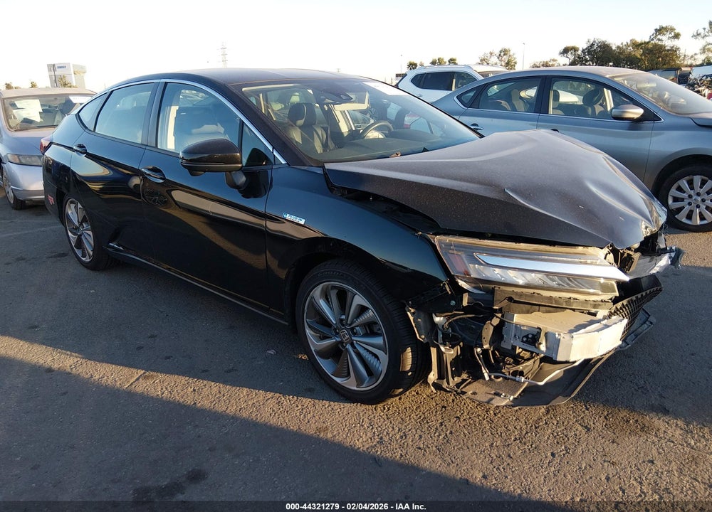 2018 HONDA CLARITY PLUG-IN HYBRID VIN: JHMZC5F11JC009462