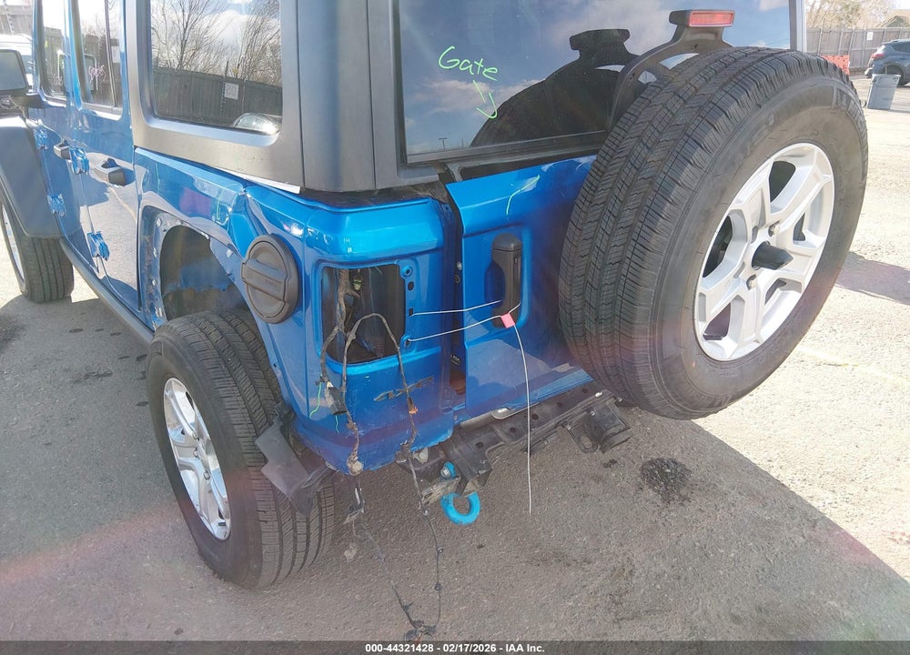 2021 JEEP WRANGLER 4XE UNLIMITED RUBICON 4X4 VIN: 1C4JJXR69MW758486