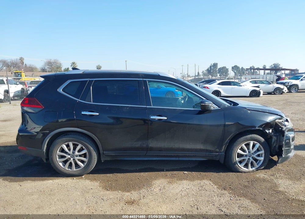 2020 NISSAN ROGUE S FWD VIN: JN8AT2MT8LW012382