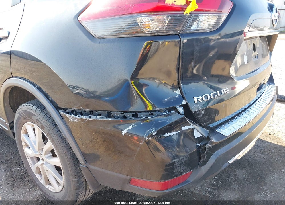 2020 NISSAN ROGUE S FWD VIN: JN8AT2MT8LW012382