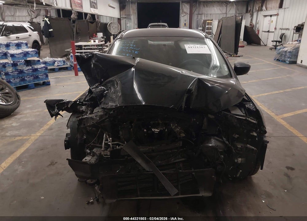 2018 FORD FOCUS SE VIN: 1FADP3F26JL211605