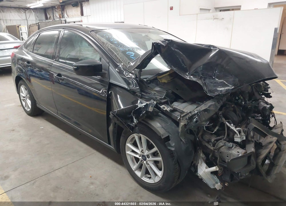 2018 FORD FOCUS SE VIN: 1FADP3F26JL211605