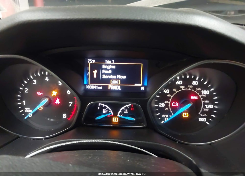 2018 FORD FOCUS SE VIN: 1FADP3F26JL211605
