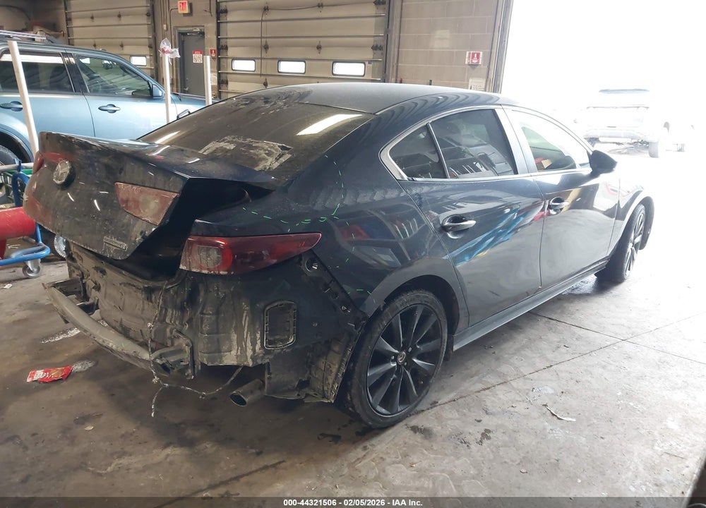 2025 MAZDA 3 2.5 S SELECT SPORT VIN: JM1BPABM1S1782087