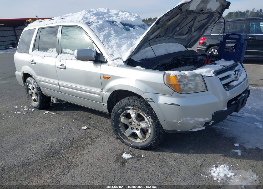 2008 HONDA PILOT EX-L VIN: 5FNYF18518B031861