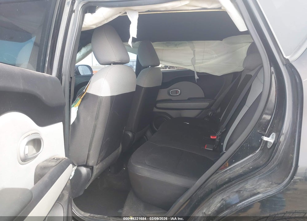 2015 KIA SOUL VIN: KNDJN2A23F7770484