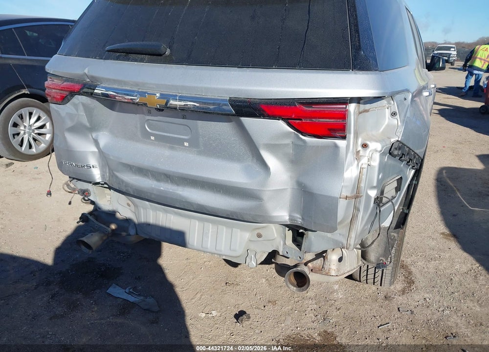 2022 CHEVROLET TRAVERSE FWD LS VIN: 1GNERFKWXNJ158774