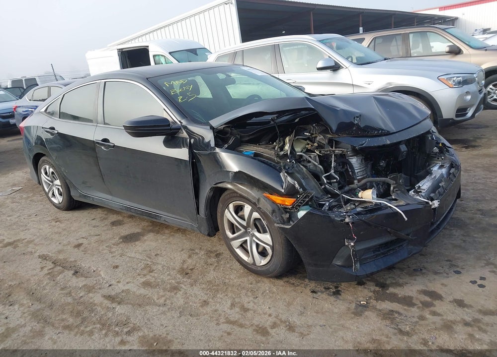 2018 HONDA CIVIC LX VIN: 19XFC2F50JE040605