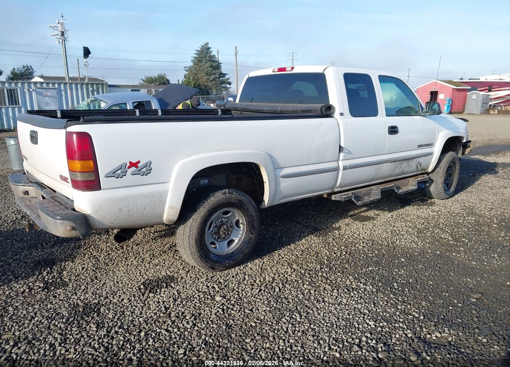 2001 GMC SIERRA 2500HD SLE VIN: 1GTHK29G11E331585