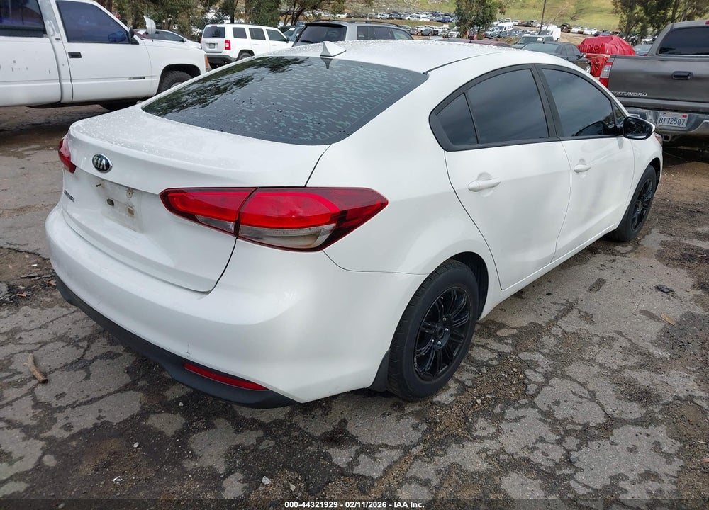 2017 KIA FORTE LX VIN: 3KPFK4A75HE018195